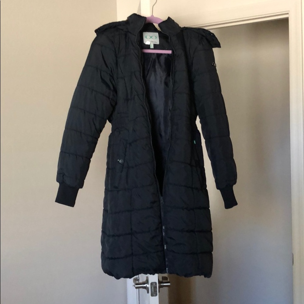Maternity black puffer